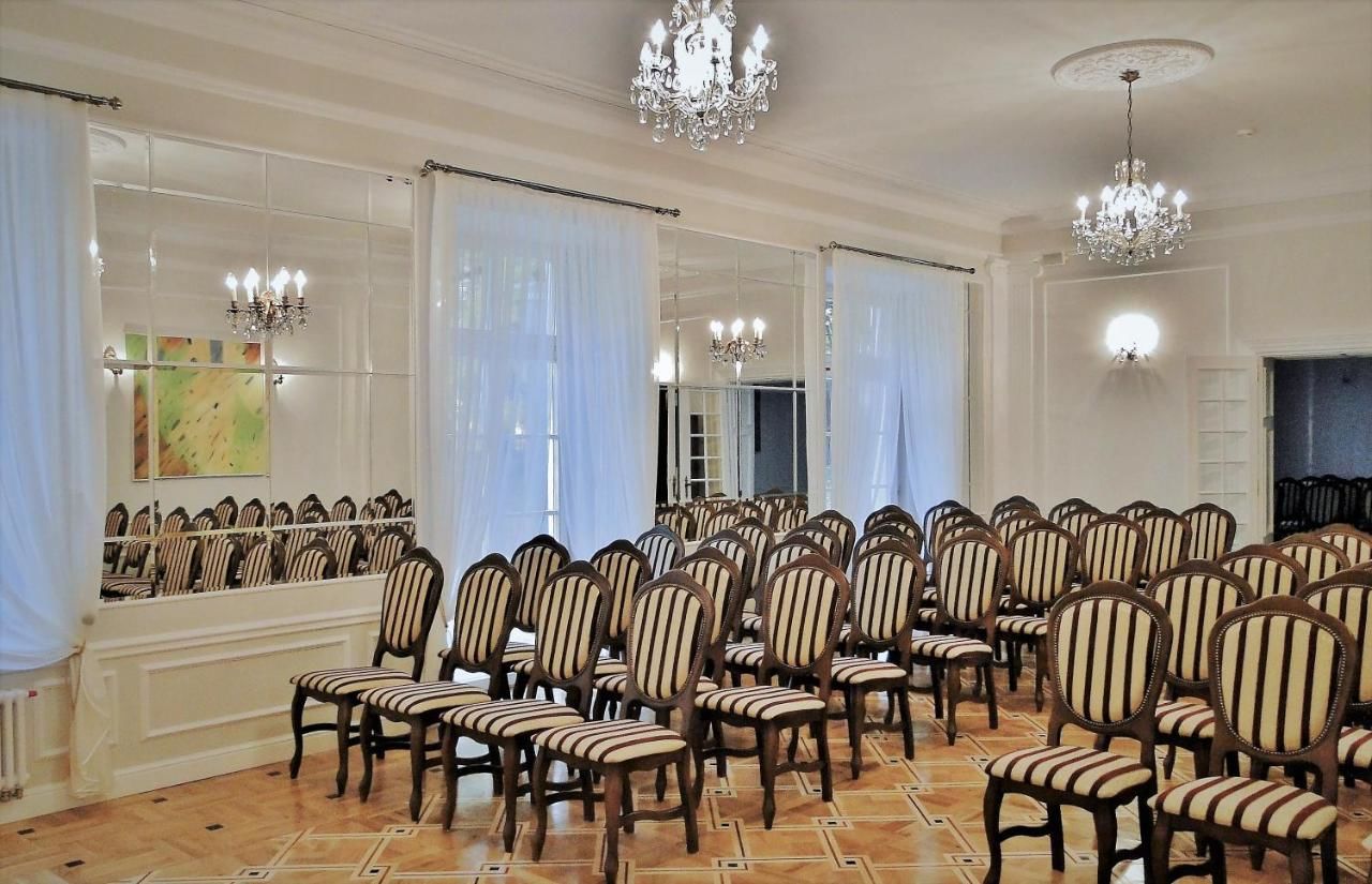 Отель Pałac Kobylin Kobylin-6